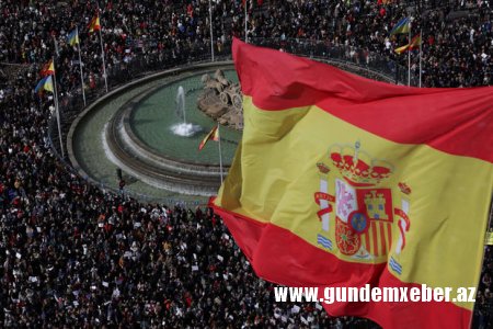 Barselonada 50 min insan separatçıların mümkün əfvinə etiraz etdi: “Kataloniya İspaniyadır!”
