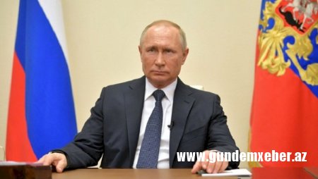 Putin prezidentliyə namizədliyini açıqladı