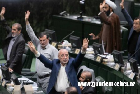 İran parlamentinin elektron səsvermə sistemi çökdü