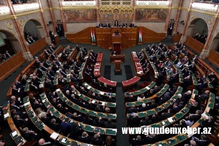 Macarıstan parlamenti İsveçin NATO-ya üzvlüyünü təsdiqləyib