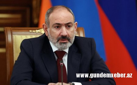 Paşinyan: Ermənistana yeni konstitusiya lazımdır