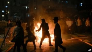 İsraildə hərbi xidmətə çağırış qərarına qarşı ultra-ortodoksların etirazları zorakılıqla nəticələnib