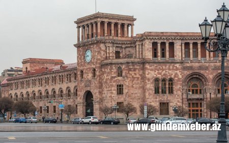 Ermənistan hərbi ehtiyaclarının 30 faizini daxili istehsal hesabına təmin etmək istəyir