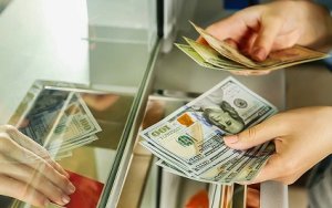 Dollar neçəyə olacaq? - Mərkəzi Bank yeni məzənnəni açıqladı