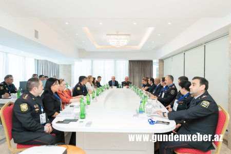 DİN tərəfindən qadınlara qarşı zorakılıq hallarının, ailə-məişət zəminində törədilən cinayətlərin qarşısının alınması mövzusunda konfrans keçirilib