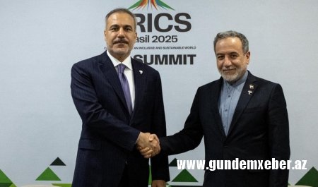 Türkiyə və İranın XİN başçıları Suriya və Qəzzanı müzakirə ediblər