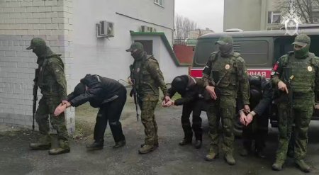 Rusiya əsir Ukrayna əsgərlərinə terrorçu damğası vurur