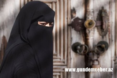 Məktəblərdə nikab və hicabın qadağan olunması təklif olunur - Rusiyada