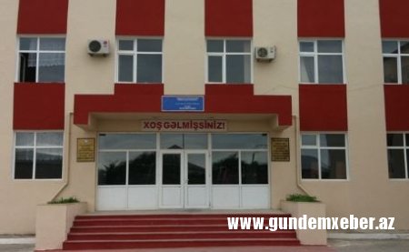Sabunçu 22 saylı orta məktəbdə valideynlərdən pul yığılır? -İDDİA/VİDEO