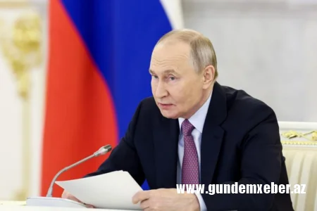 Putin miqrantlar üçün patent sisteminin ləğvini mümkün hesab edir
