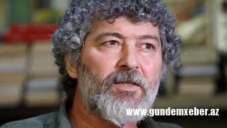 “Mən iki gündür ki, bu gərginliyi yaşayıram” – Şahbaz Xuduoğlu Bakıda kitab sərgisinə buraxılmadı – QALMAQAL